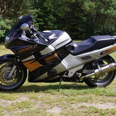 Honda CBR 1000 F