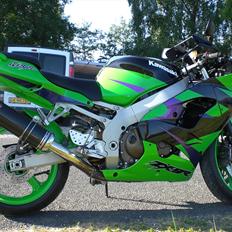 Kawasaki zx9r