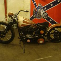 Harley Davidson PanHead Bobber