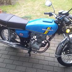 Honda cb 125j