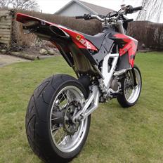 Aprilia SXV 550 - Supermotard