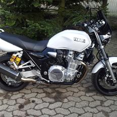 Yamaha XJR 1300