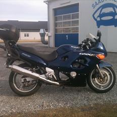 Suzuki GSX 750 F