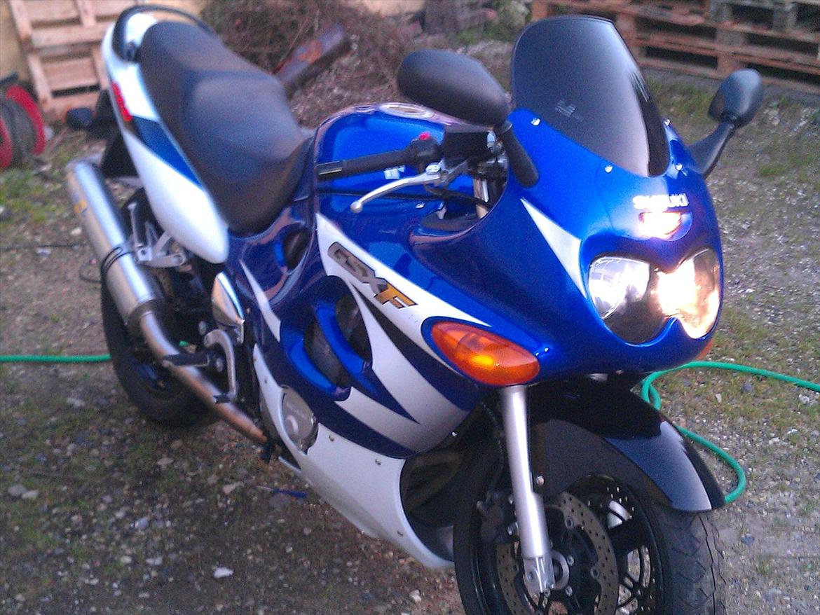 Suzuki gsxf 600  billede 3