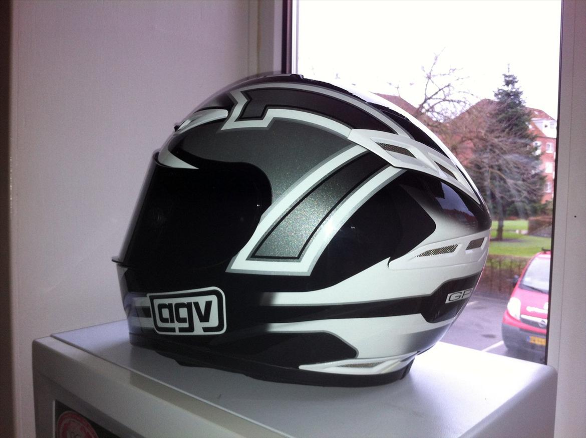 Ducati Monster  - Agv GP tech hjelm købt d. 21-01-12..  billede 10