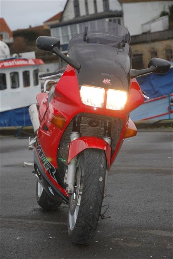 Honda VFR 750 RC36 - SOLGT billede 6