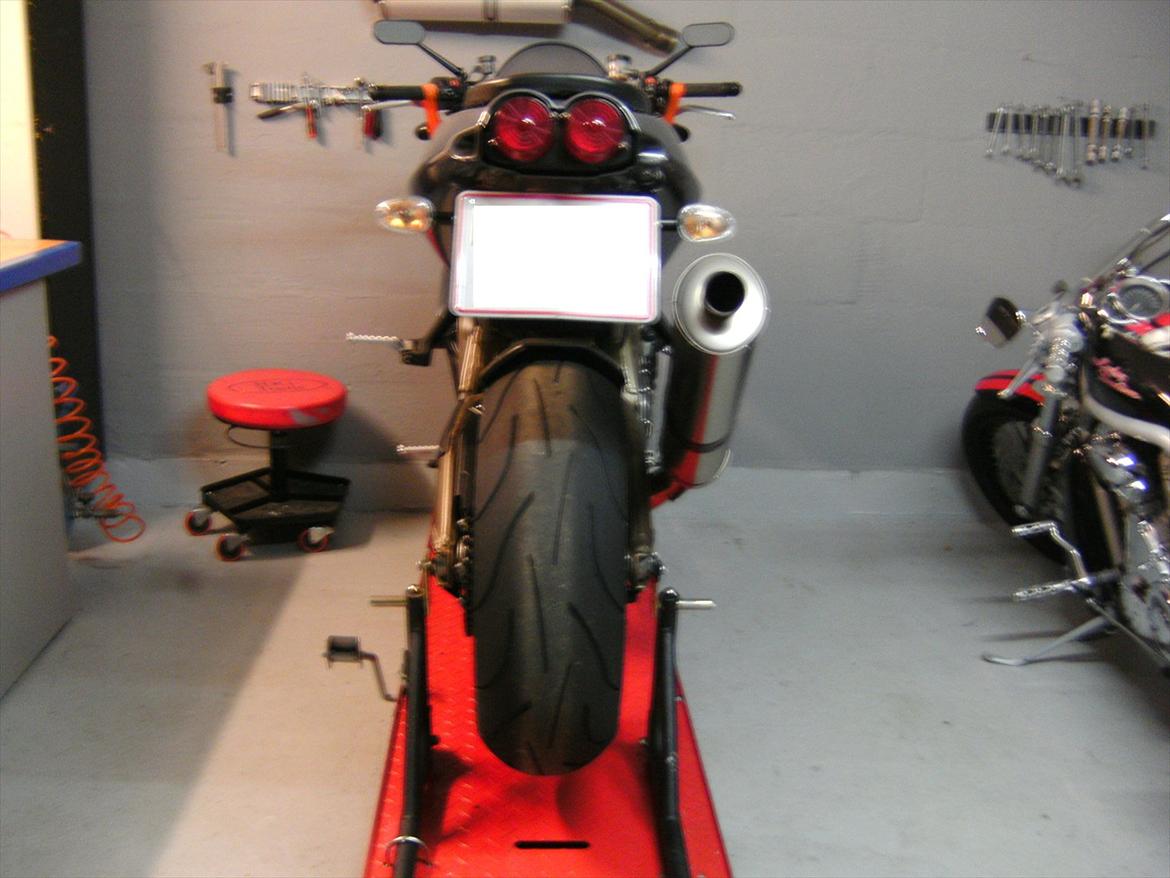 Aprilia RSV 1000 TUONO billede 5