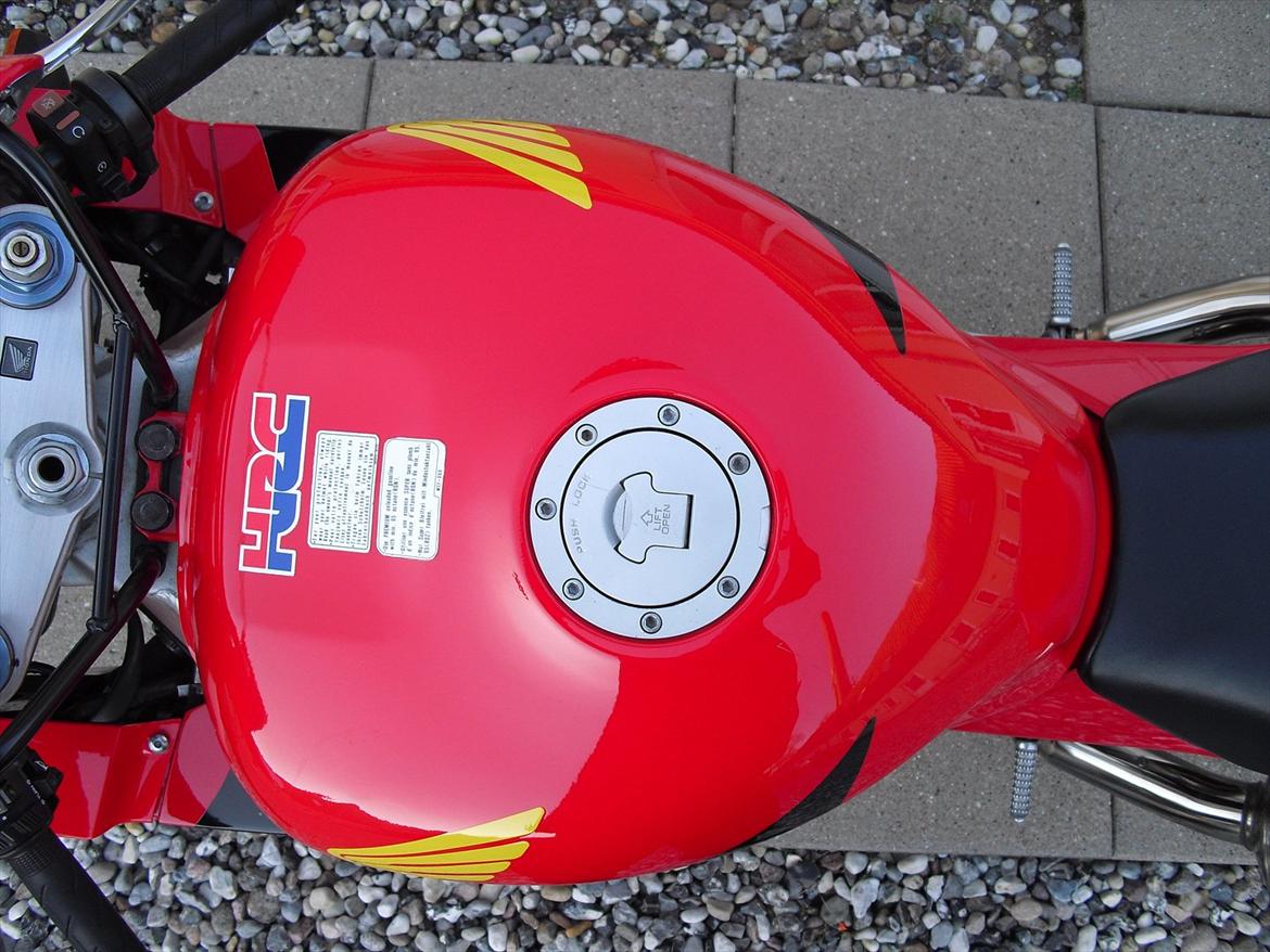 Honda VTR1000 SP-1 billede 11