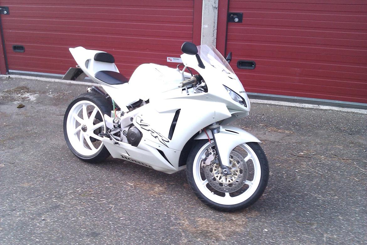 Honda VFR 400 R nc 30  - Solgt  billede 14