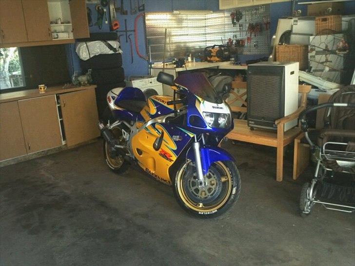 Suzuki gsxr 600 billede 3