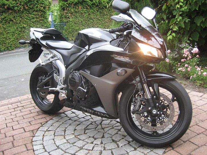 Honda CBR 600 RR PC40 billede 4