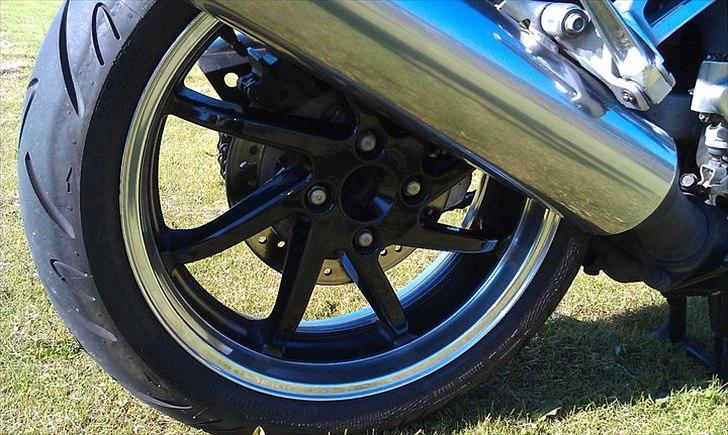 Honda VFR750F billede 9