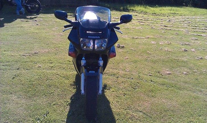 Honda VFR750F billede 10