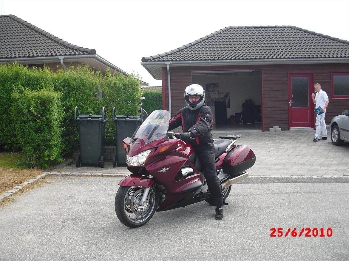 Honda ST 1300A Pan European billede 2