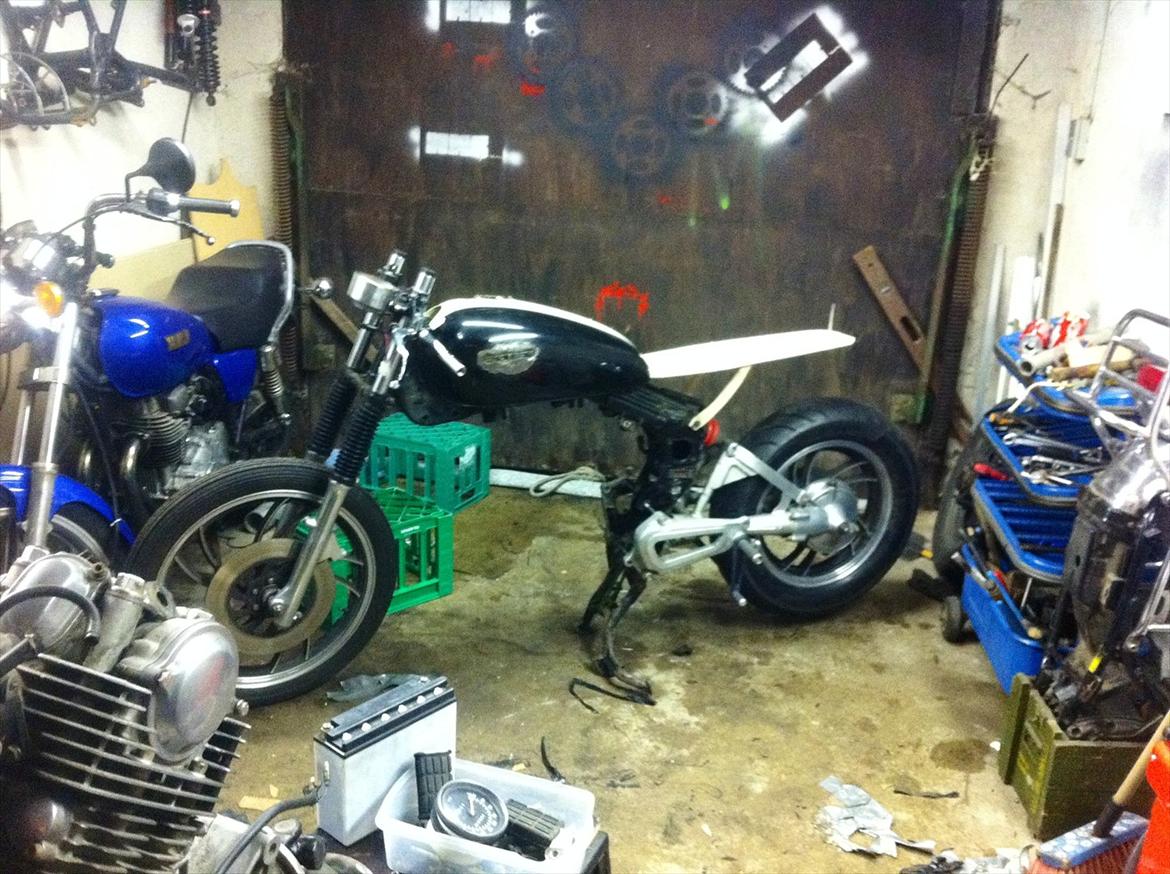 Yamaha xv 750 Cafe projekt billede 13
