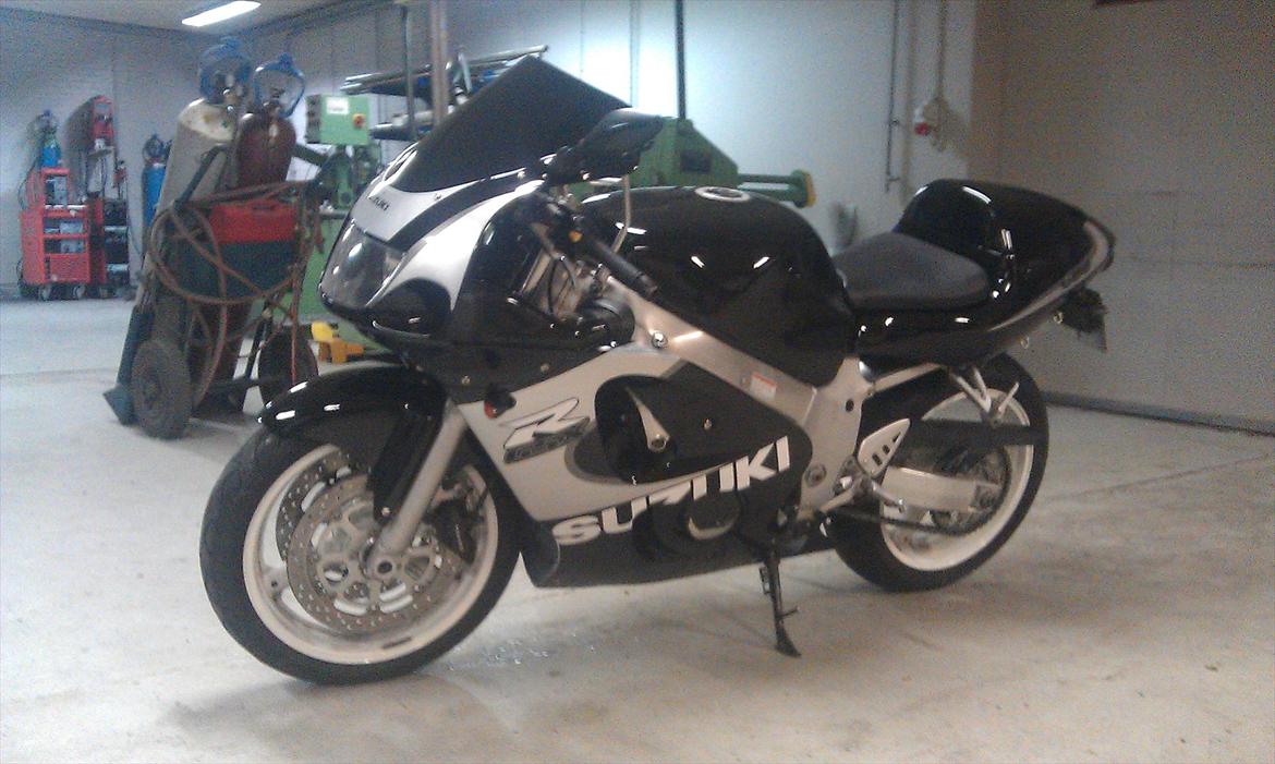 Suzuki GSXR 600 SRAD billede 6