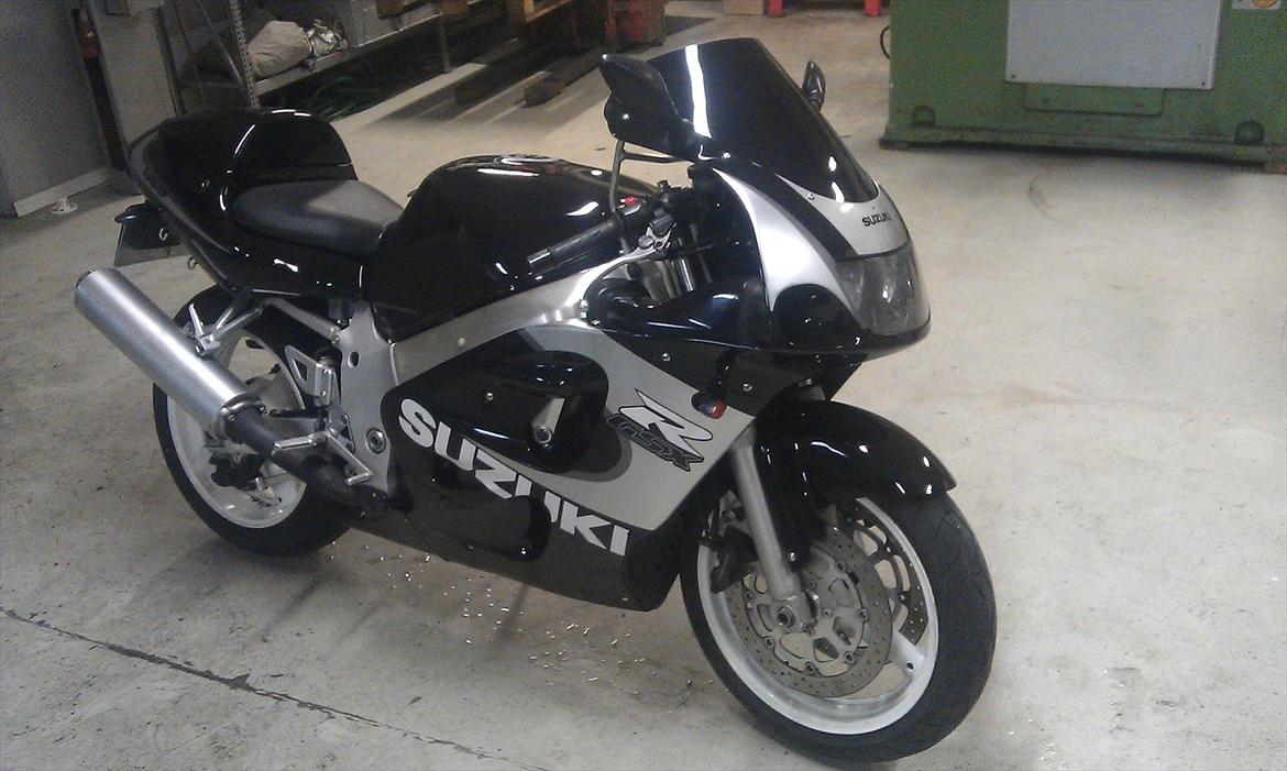 Suzuki GSXR 600 SRAD billede 11