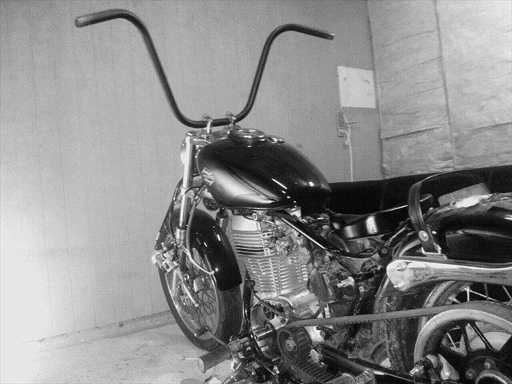 Suzuki Savage LS 650 billede 1