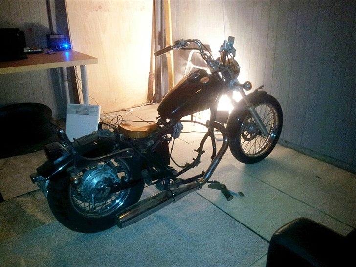 Suzuki Savage LS 650 billede 6