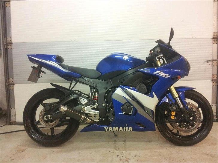 Yamaha R6 billede 6