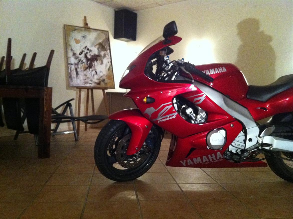 Yamaha yzf 600R billede 8