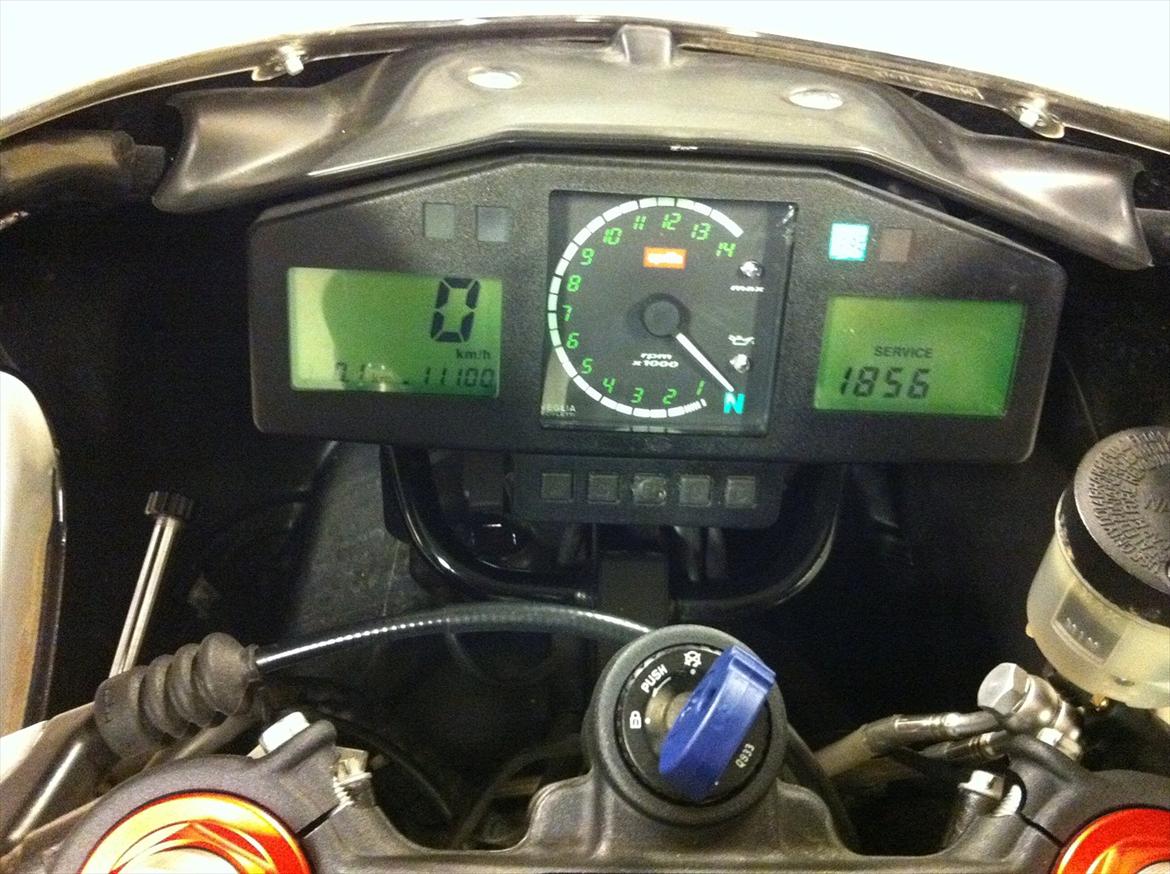 Aprilia RS 250 Replica - 11.100km billede 9