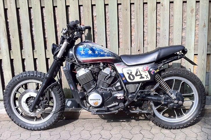 Honda VT500FT Ascot billede 1