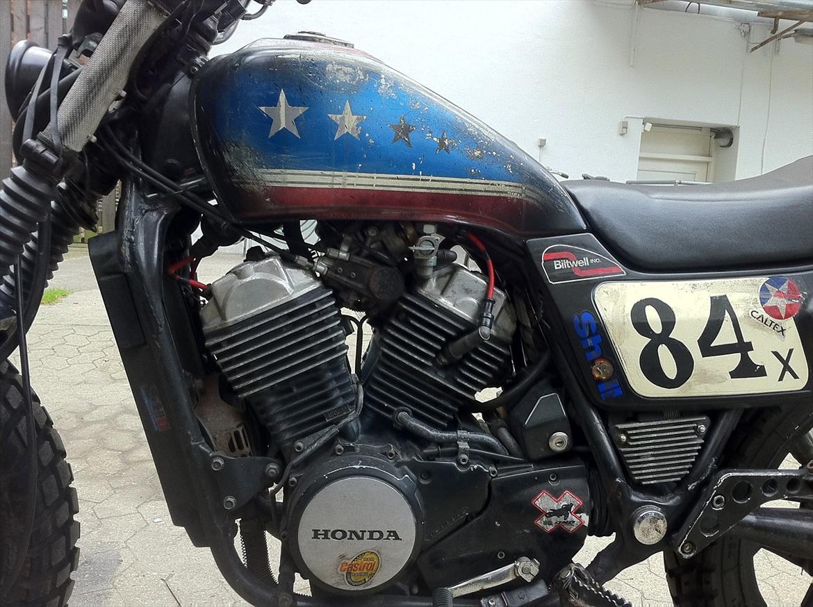 Honda VT500FT Ascot billede 4