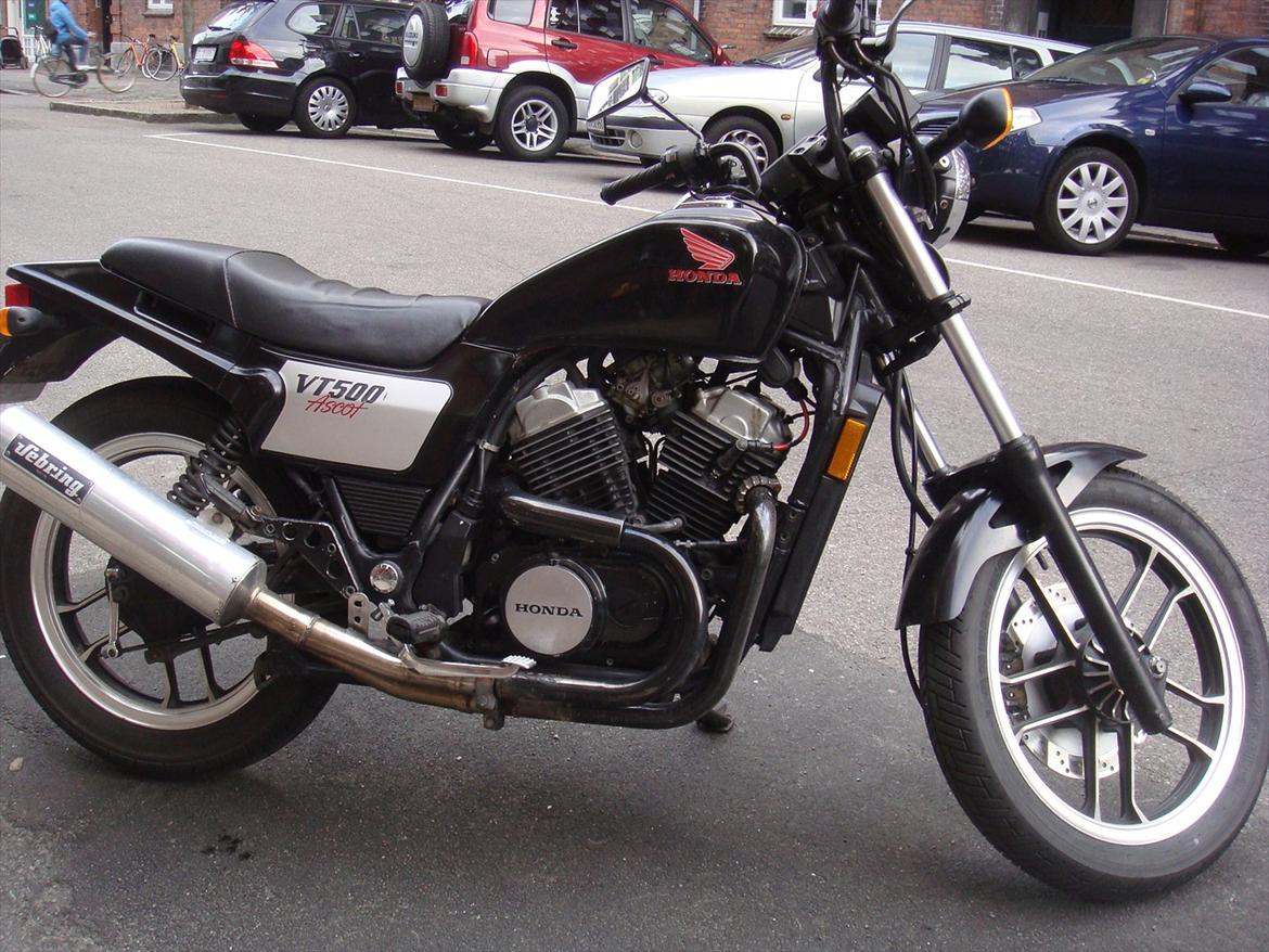 Honda VT500FT Ascot - Dette var udgangspunktet før jeg begyndte på ombygningen billede 6