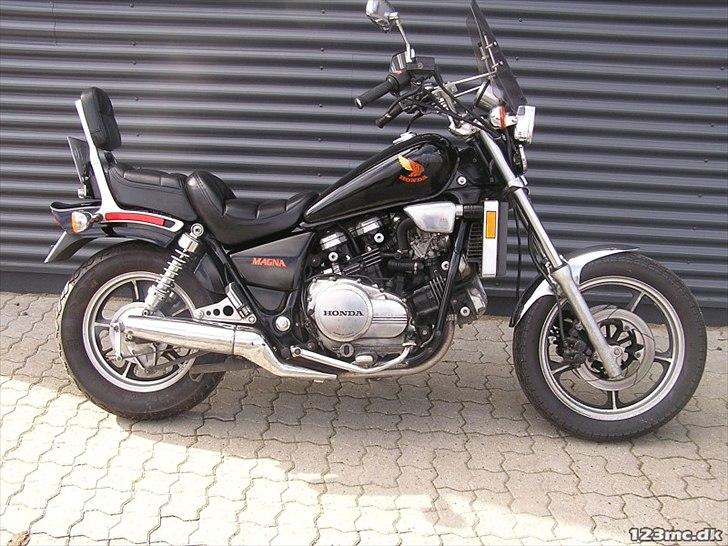 Honda Magna billede 5
