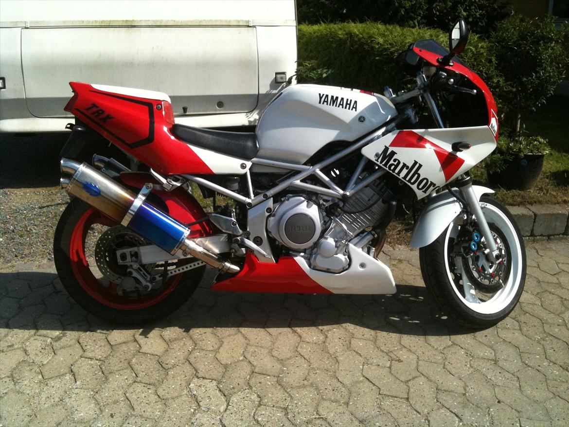 Yamaha TRX 850 billede 1