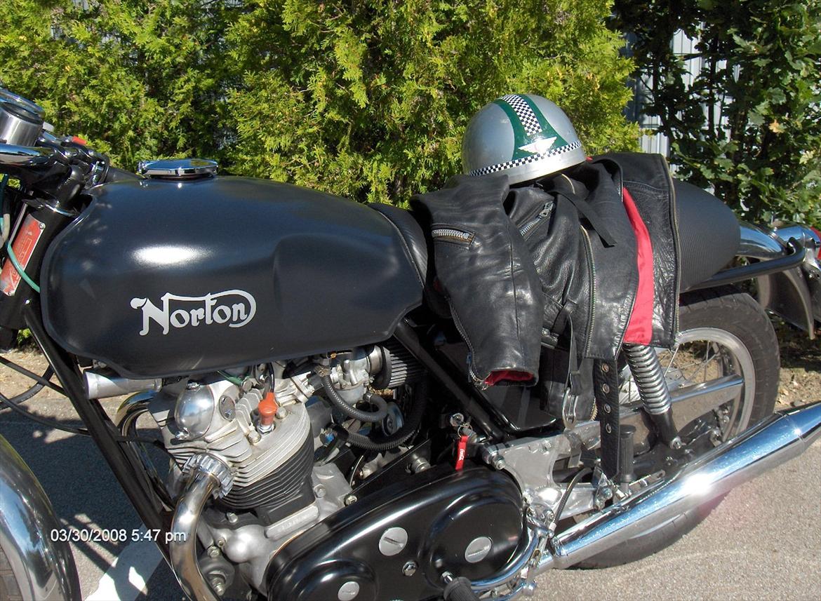 Norton Commando 850 billede 11