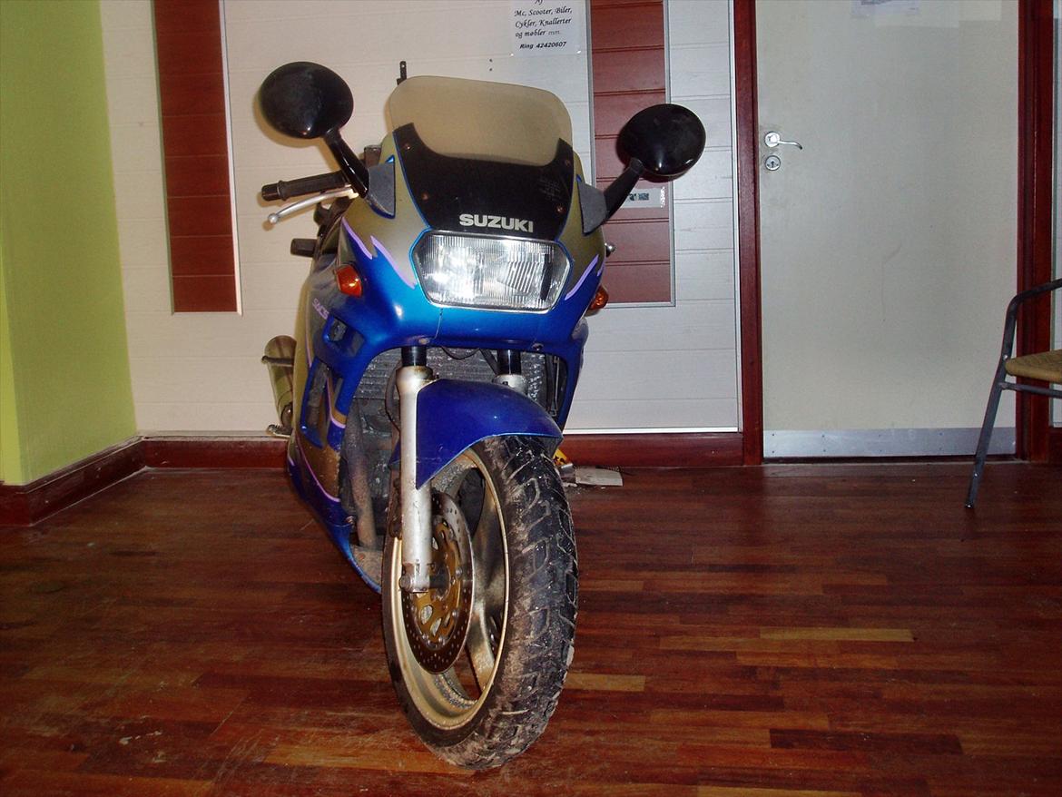 Suzuki GSX600FS billede 5