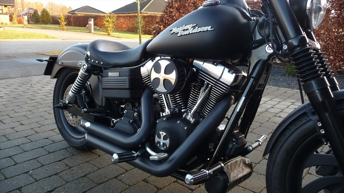 Harley Davidson FXDB Street Bob "Solgt" billede 2