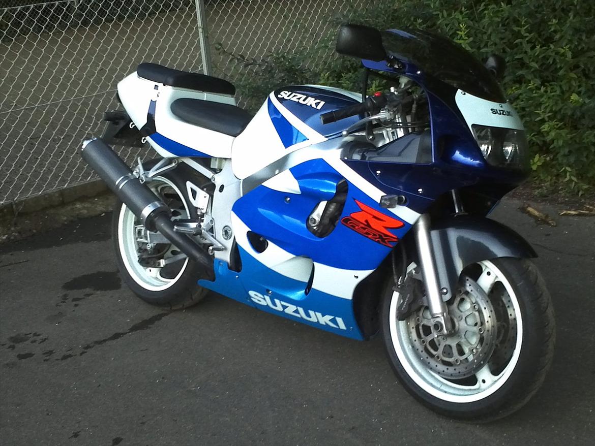 Suzuki GSXR 600 Srad - Fra sæson '11 billede 15