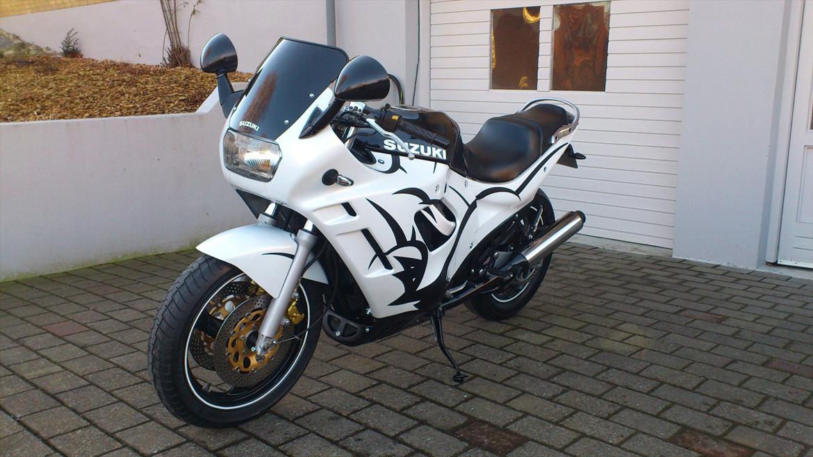 Suzuki GSX 600F billede 1