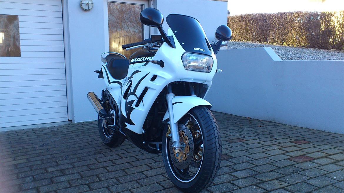 Suzuki GSX 600F billede 9