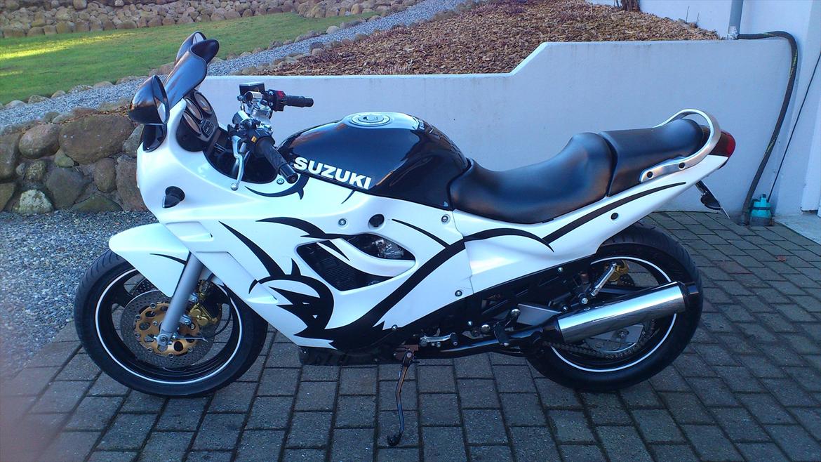 Suzuki GSX 600F billede 11