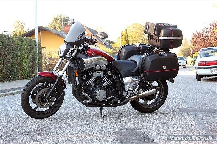 Yamaha Vmax - da jeg fik den, dog var taskerne ikke hængt på og vindskærmen var afmonteret billede 4