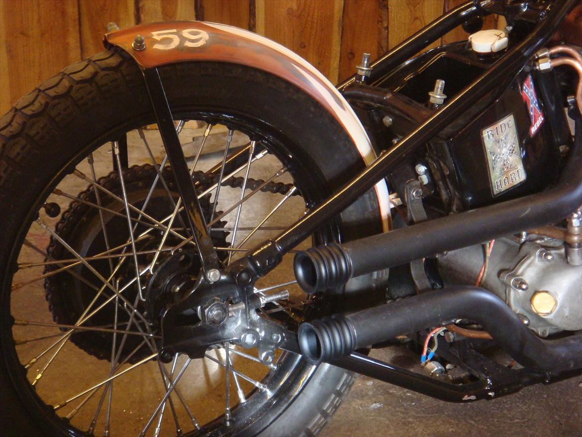 Harley Davidson PanHead Bobber - Så er de monteret. billede 10