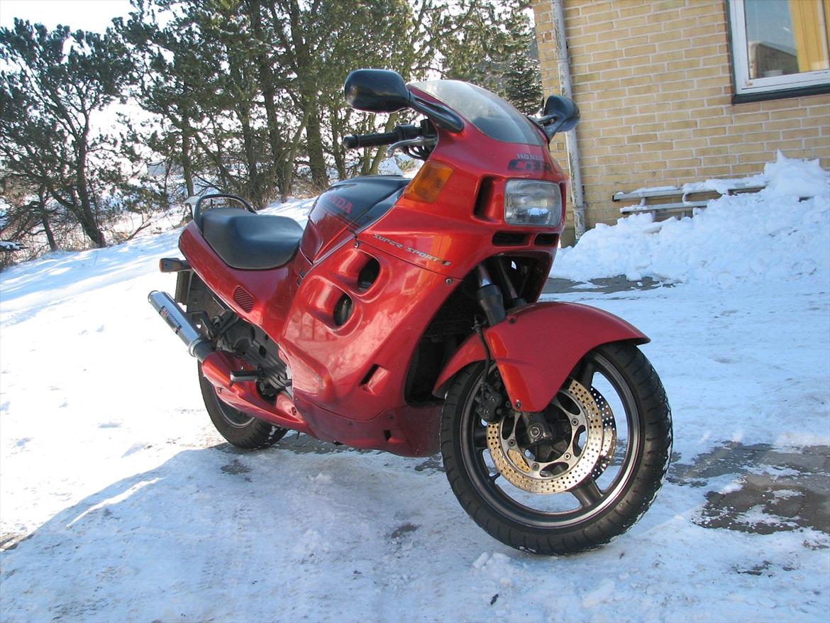 Honda CBR 1000 F - sådan så den ud da jeg fik den billede 2