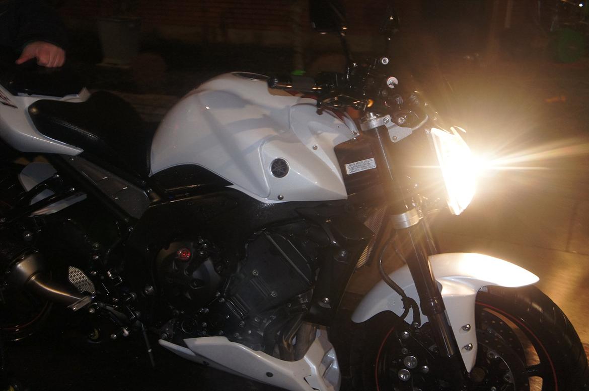 Yamaha FZ1-N Rizoma solgt billede 20