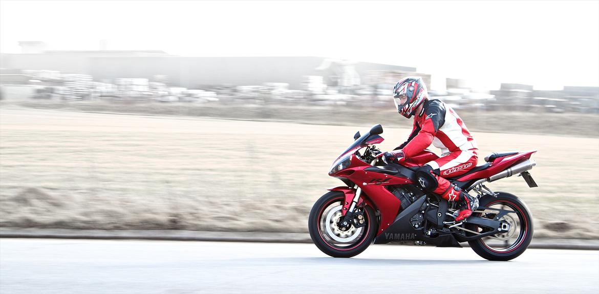 Yamaha YZF R1 billede 6