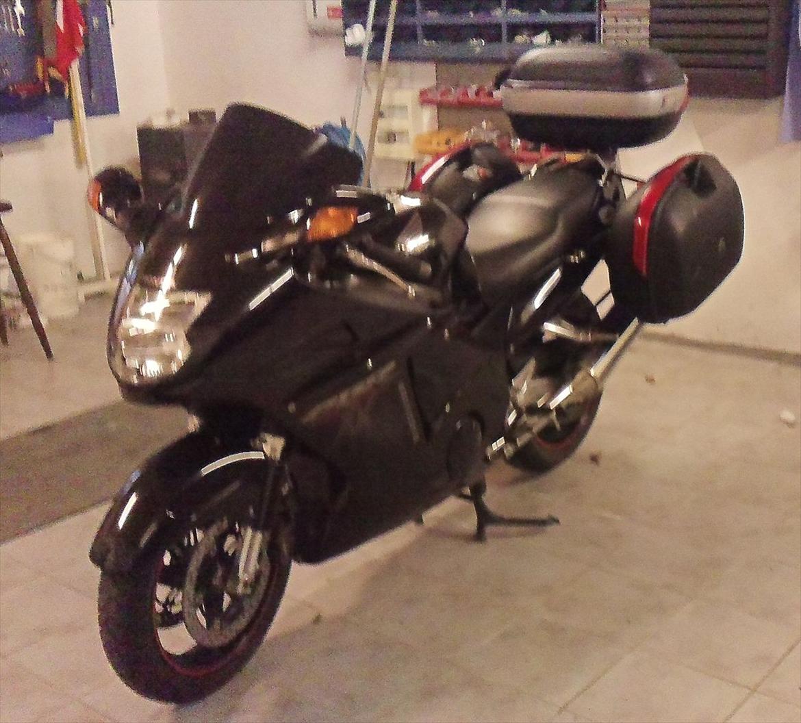 Honda CBR1100XX Super Blackbird SOLGT billede 15