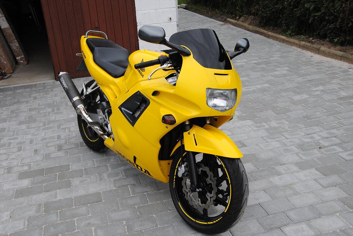 Honda cbr 600 f  billede 2