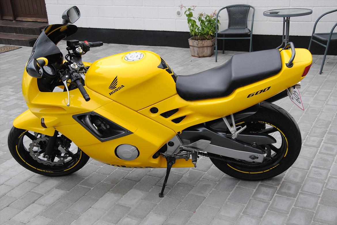 Honda cbr 600 f  billede 6