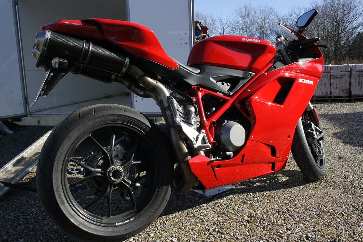 Ducati 1098 - Lige kommet ud af traileren billede 5