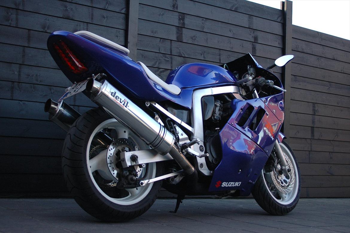 Suzuki gsxr 750 billede 1