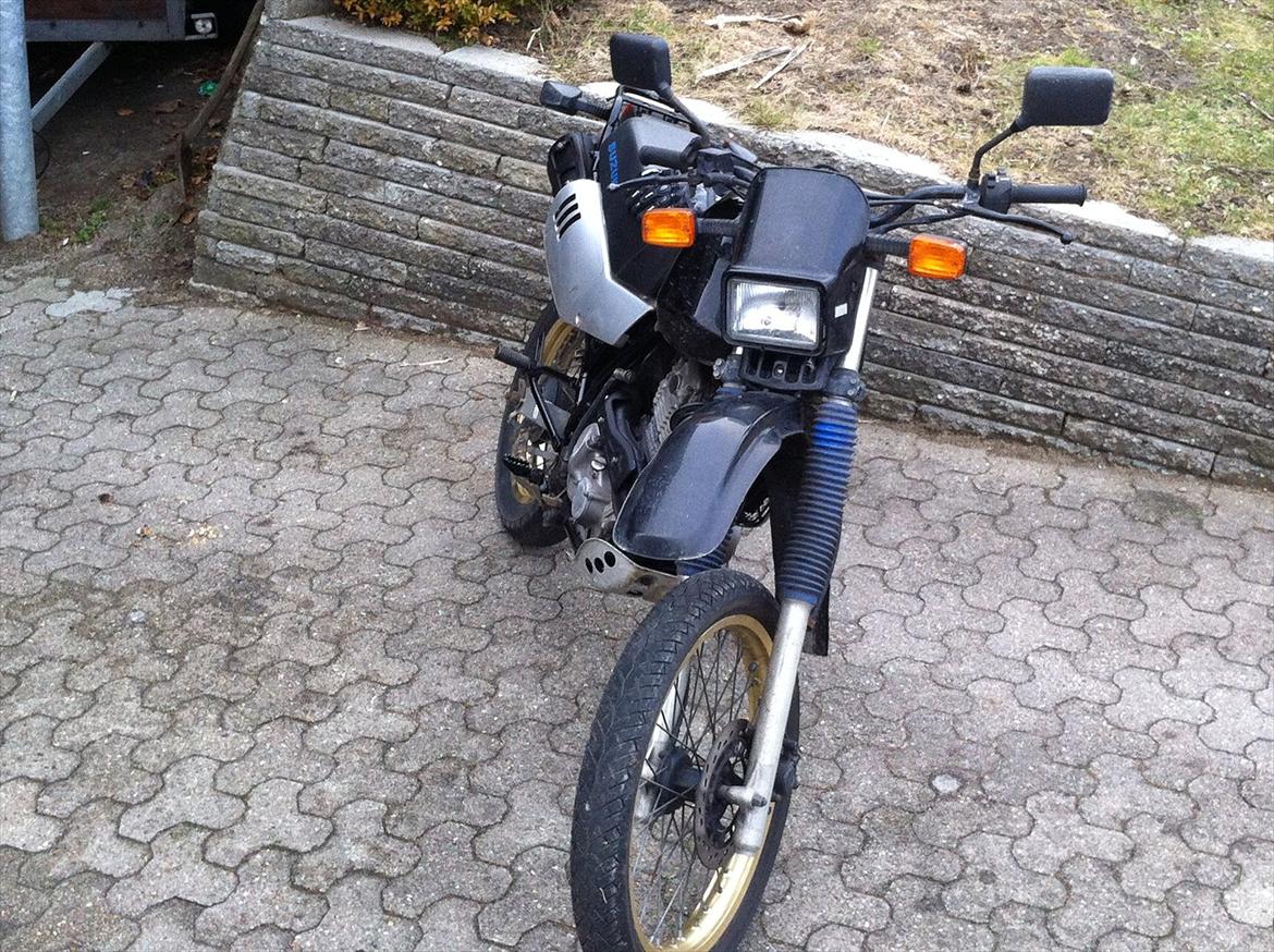 Suzuki DR 600 R billede 10