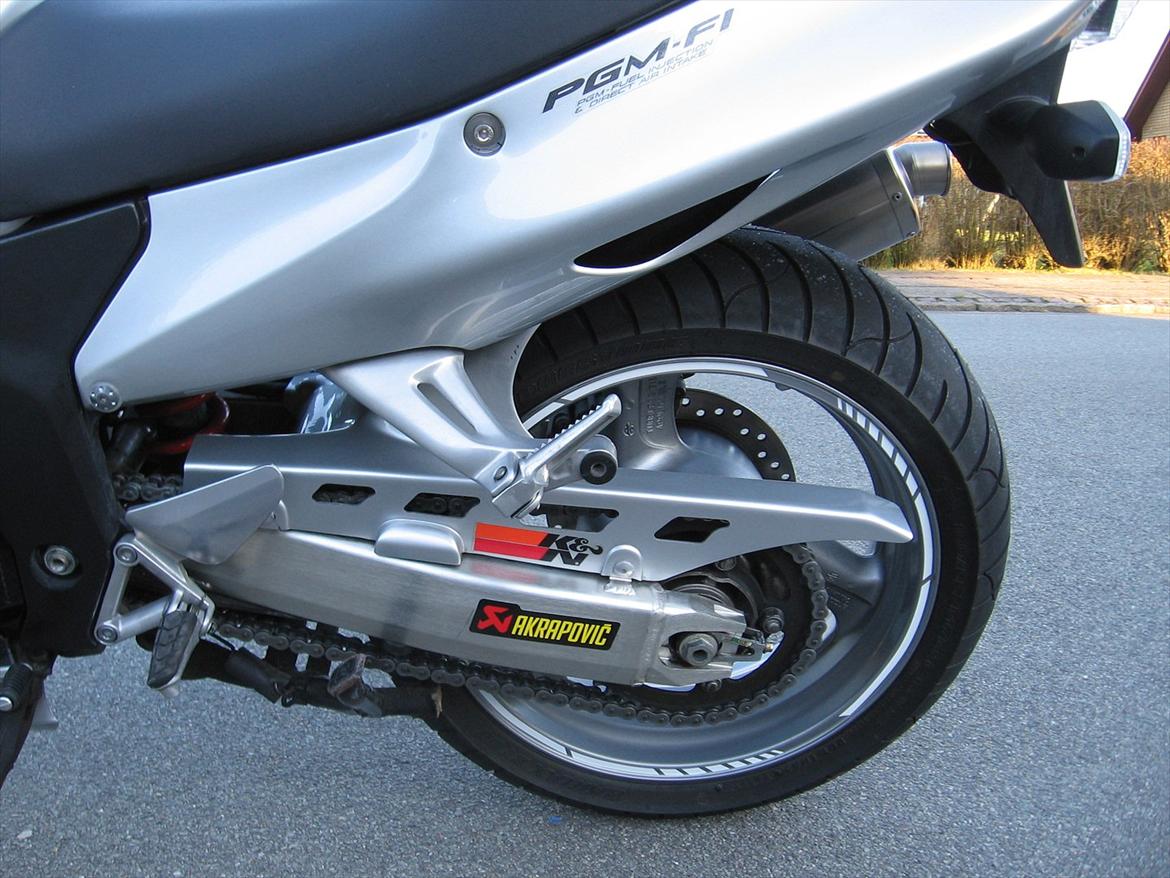 Honda Cbr 1100 xx Blackbird Solgt - Sæson 2012 billede 14